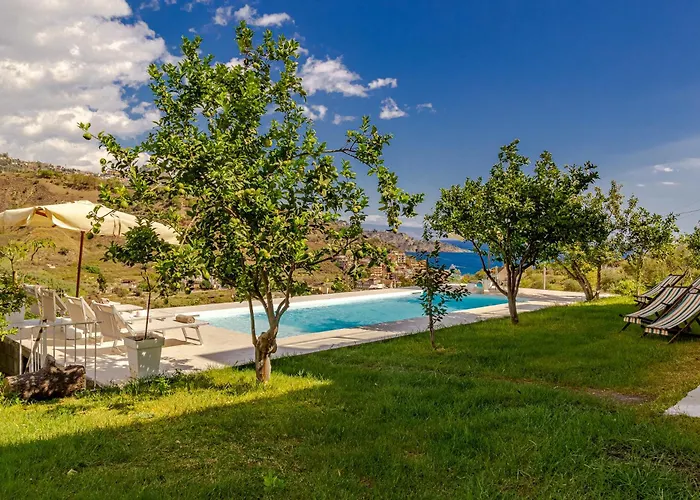 Casa Musica Con Piscina Panoramica Appartamento Giardini Naxos