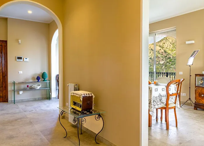 Casa Musica Con Piscina Panoramica