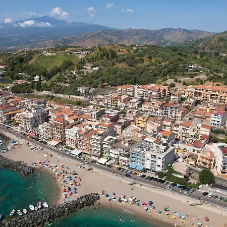 Casa Musica Con Piscina Panoramica Апартаменты *