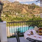 Casa Musica Con Piscina Panoramica * Giardini Naxos