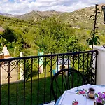 Casa Musica Con Piscina Panoramica Lägenhet